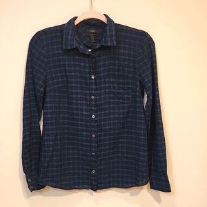 J. Crew Women's Blue Button Up Boy Shirt Size 0